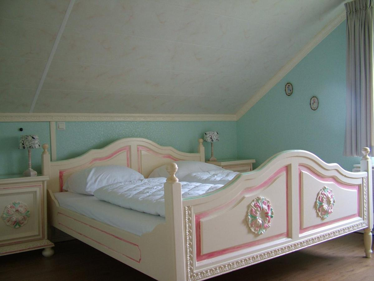 B&B Elbahof, Goed En Goedkoop! Hem Exterior foto