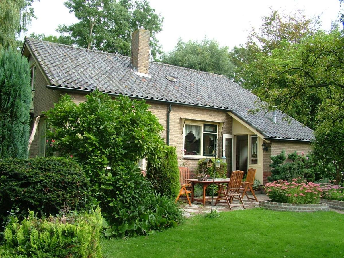 B&B Elbahof, Goed En Goedkoop! Hem Exterior foto